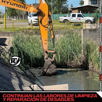 Continúan los trabajos de limpieza y rectificación de desagües estructurales en Roldán